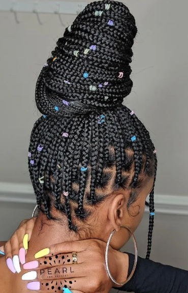 Knotless Braids With a Huge Bun