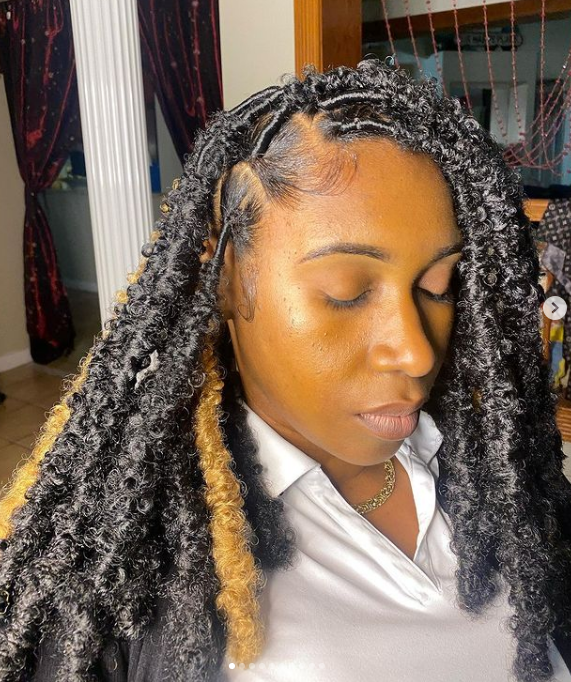 35 Gorgeous Bohemian Locs Hairstyles to Try in 2024 - Womanly & Modern